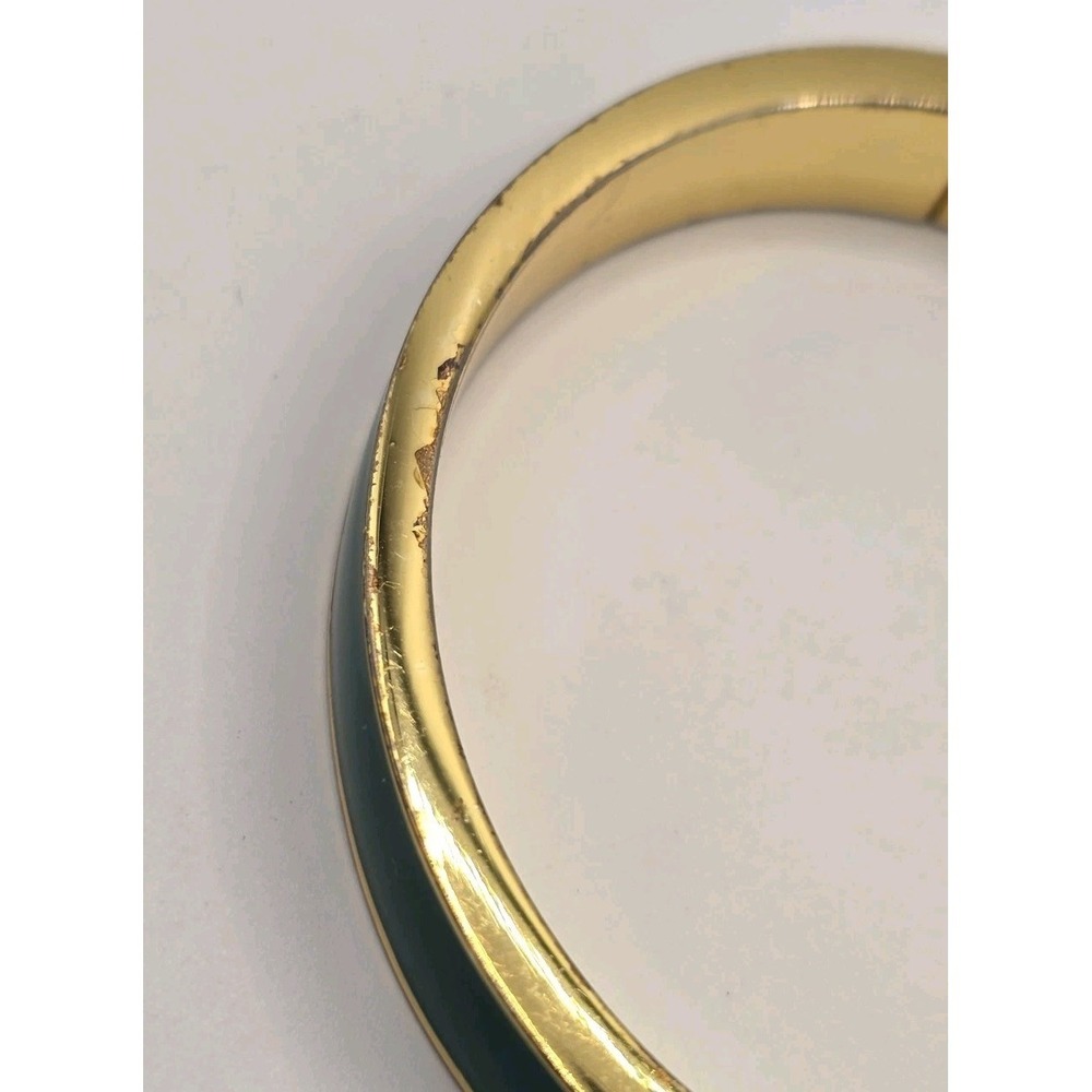 Talbots Green Enamel Hinged Bangle Bracelet Gold Tone Clamp Signed - Picture 13 of 15